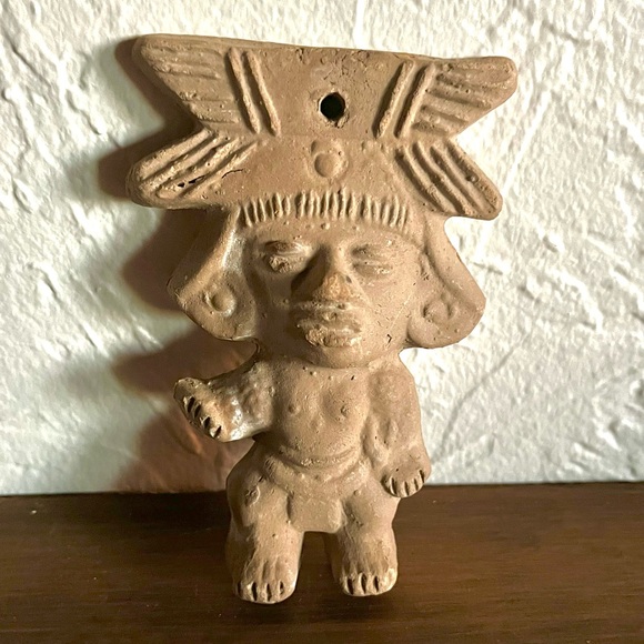 Other - ✨Handmade Mesoamerican Clay Figurine with Headdress Wall Art Piece✨